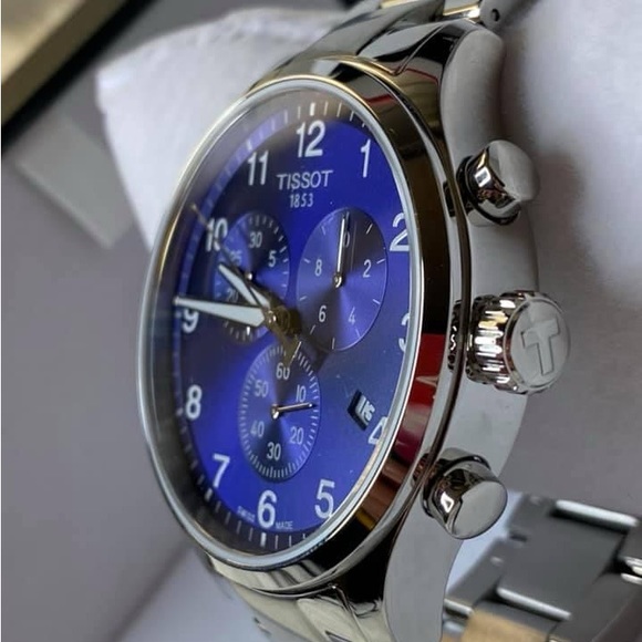 SOLD /Tissot Chronograph XL Classic
Case Size: 45mm
 Sapphire Crystal
Swiss Made - Picture 6 of 11